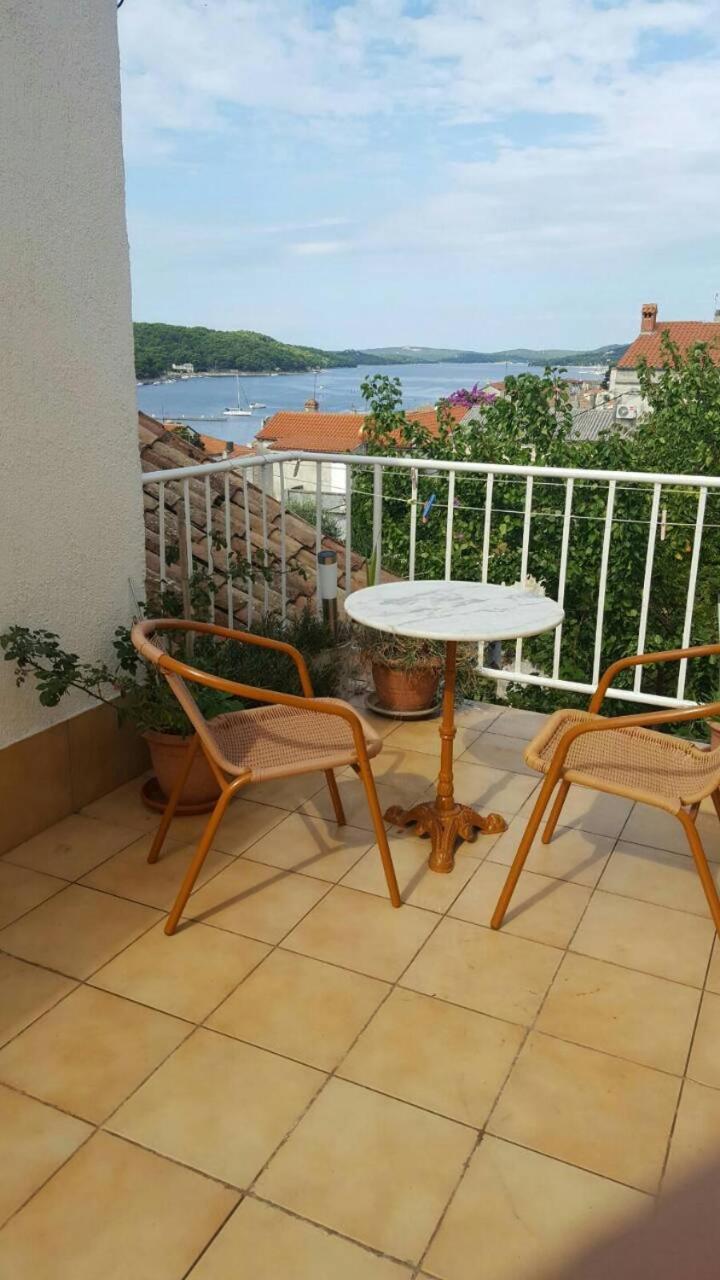 Accommodation Branka Mali Lošinj Eksteriør billede
